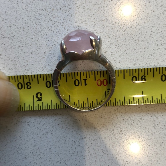 Sterling Silver ring with large rose quartz stone - Picture 7 of 7